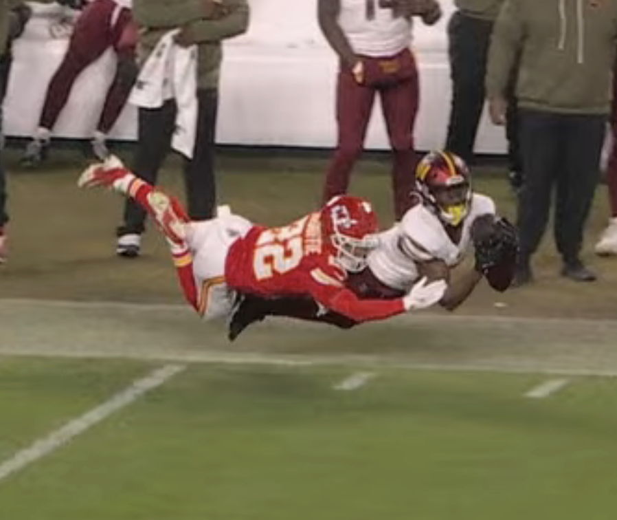 YahooFantasy's tweet photo. Terry McLaurin, everybody: https://t.co/0J4L3hfbnT