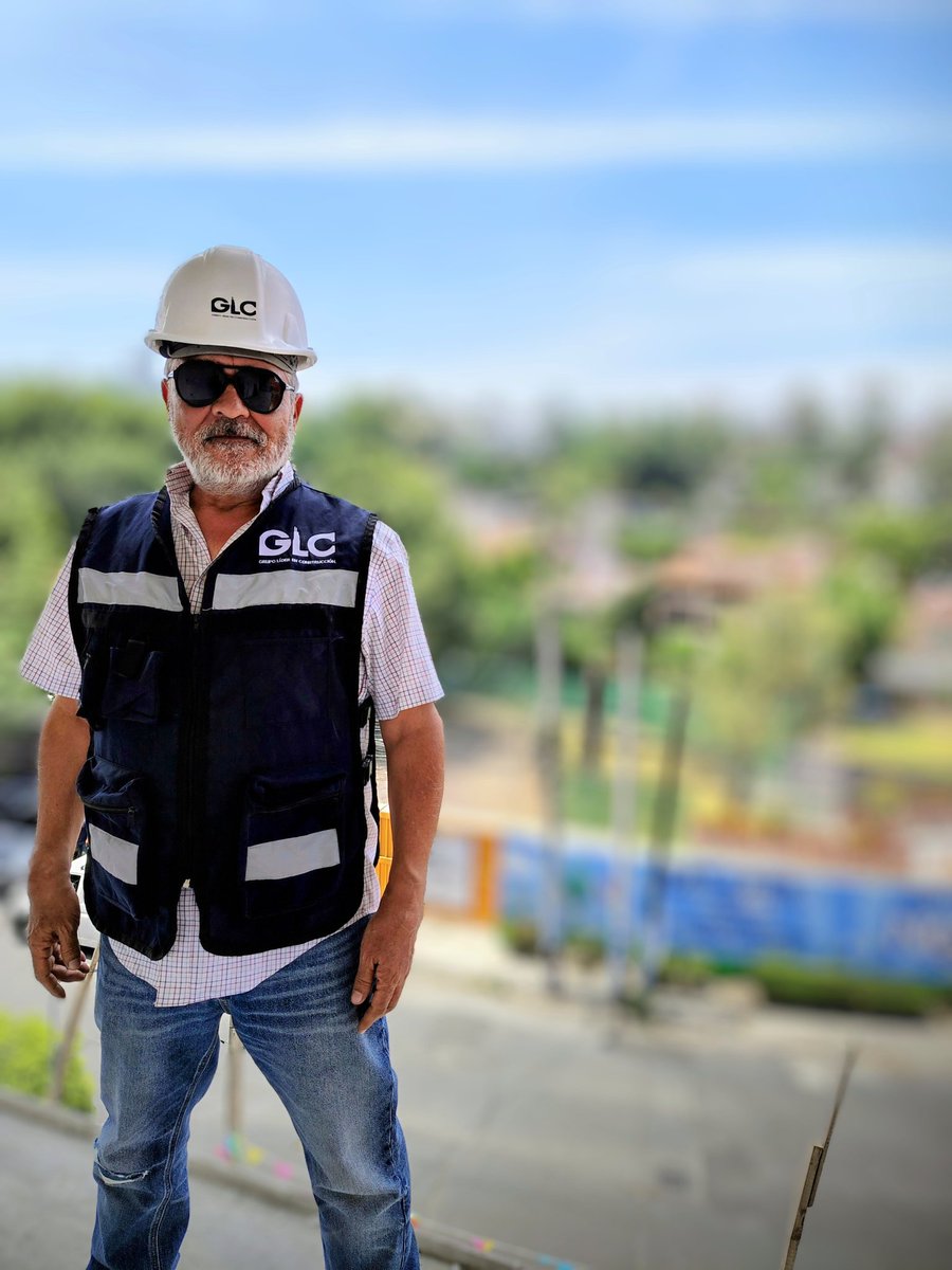 schavezcorral's tweet image. 