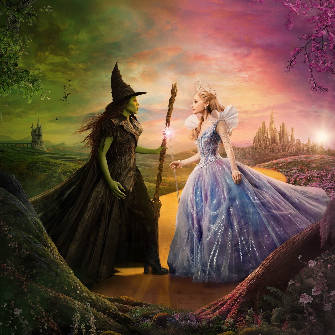 arianagrandebr's tweet image. Crítico afirma que "Wicked: For Good" supera TODAS as expectativas:
"As histórias de Elphaba e Glinda são expandidas e deixam um soco no estômago no final. Cynthia está magnífica, e preparem-se para Ariana Grande, que leva esta atuação a outro nível com grande habilidade."