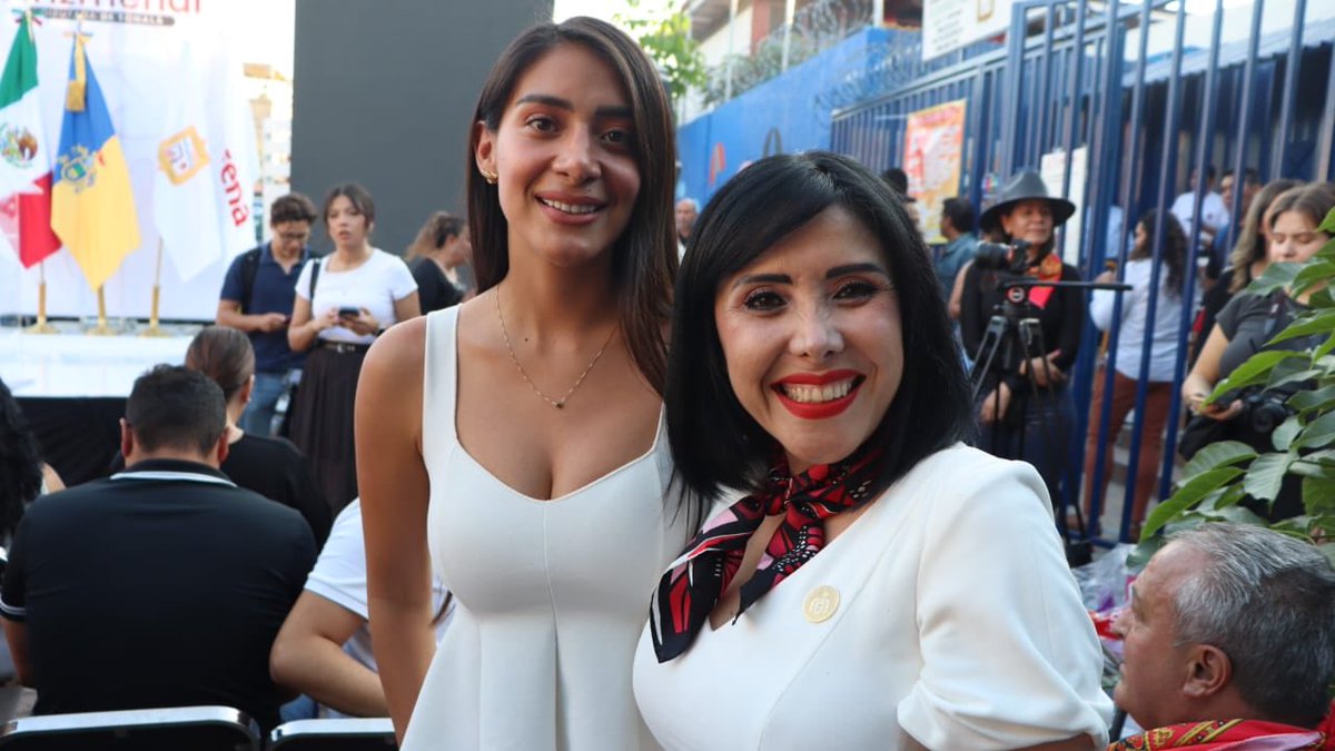 Un honor haber acompañado a la Diputada Martha Arizmendi en su Primer  Informe, un gran mensaje de lucha y oposición responsable en su labor  legislativa; enhorabuena y que siga avazando la transformación