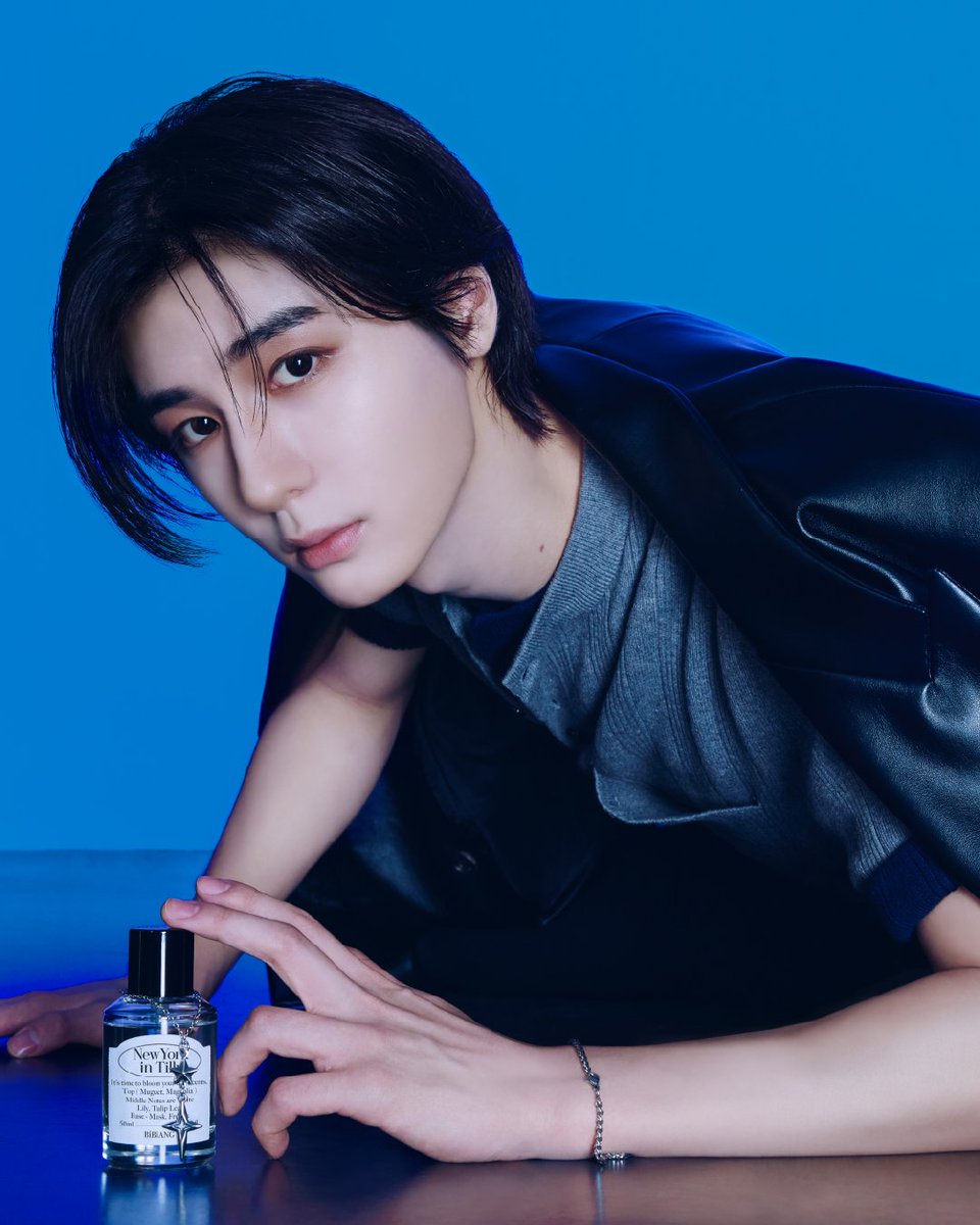 bibiang_japan's tweet photo. #RT 🌿​
​
𝐁𝐢𝐁𝐢𝐀𝐍𝐆 𝐖𝐢𝐭𝐡 𝐁𝐎𝐘𝐍𝐄𝐗𝐓𝐃𝐎𝐎𝐑🚪​
#LEEHAN 𝐩𝐢𝐜𝐤 #NEWYORKINTILLY​

🚪https://t.co/CngKzomcrU

ほのかで神秘的なスズランの香りが広がり、時間とともにやさしい肌の香りへと変化していく〈ニューヨークインティリー〉。 儚くも清らかなフローラルムードを持つ、イハンおすすめの香り〈ニューヨークインティリー〉をぜひ体験してみてください。 ​

〈ニューヨークインティリー〉は、ニューヨーク・セントラルパークで咲きはじめた白い小さな花々が、まるでシャボン玉のように弾ける瞬間を閉じ込めた香りです。 ​

Top｜ ミュゲ、マグノリア ​
Middle｜ ホワイトリリー、チューリップリーフ ​
Base｜ ムスク、フリージア