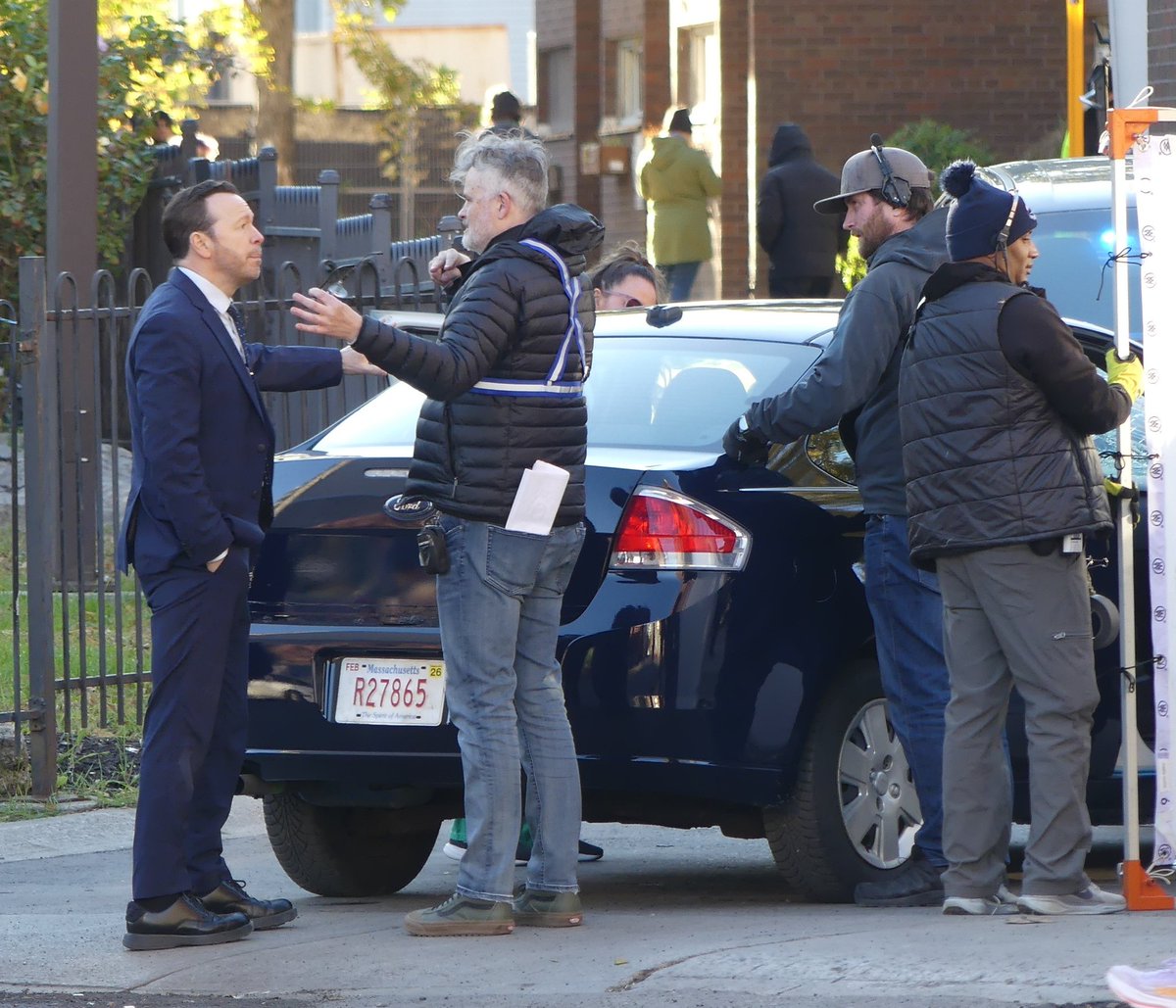 andrewbent's tweet image. Donnie Wahlberg filming #BostonBlue  in Toronto today. @TOFilming_EM