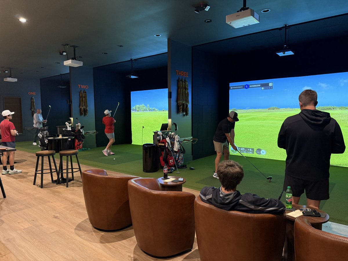 Couldn’t be more miserable of a weather day today. So what to do? Thank God for The FoxHole Golf Club here in Maryville. <a href="/GoLowLeo/">Leo Huddleston</a>, <a href="/WilTheThrill6/">Wil Huddleston</a>, <a href="/brittonjohn17/">Britton Johnson</a>, and Ray showed off for the locals by playing St. Andrews (one team went -7, the other -9). Kids can play…