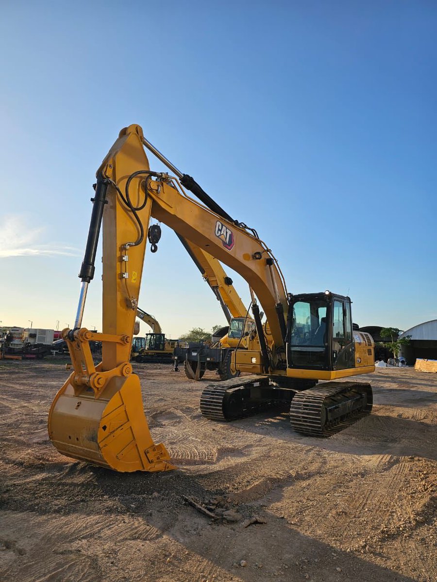upartsd's tweet photo. Excavadora Caterpillar 

🔸Modelo 320Gx
🔸Año 2021
🔸Motor: CAT C4.4
🔸Potencia 147 hp
🔸Peso Operativo 20.5 T
🔸Altura de elevación 5.7 mts
🔸Capacidad de 390 Litros https://t.co/fNcfElqzEI