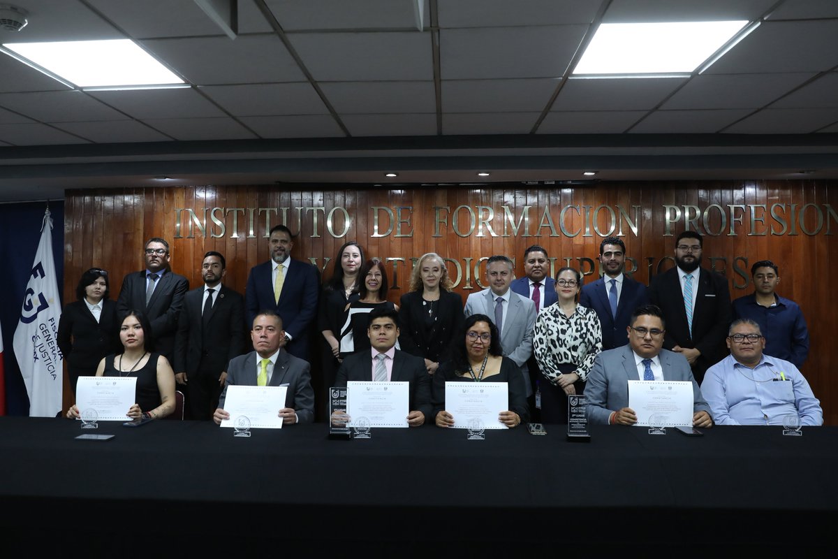 Se llevó a cabo la final de la Competencia de Litigación en Audiencia Inicial y Juicio Oral del IFPES, casa de estudios de la #FiscalíaCDMX. Este evento marca la culminación del esfuerzo y la capacitación de los 198 agentes del Ministerio Público participantes de la institución.