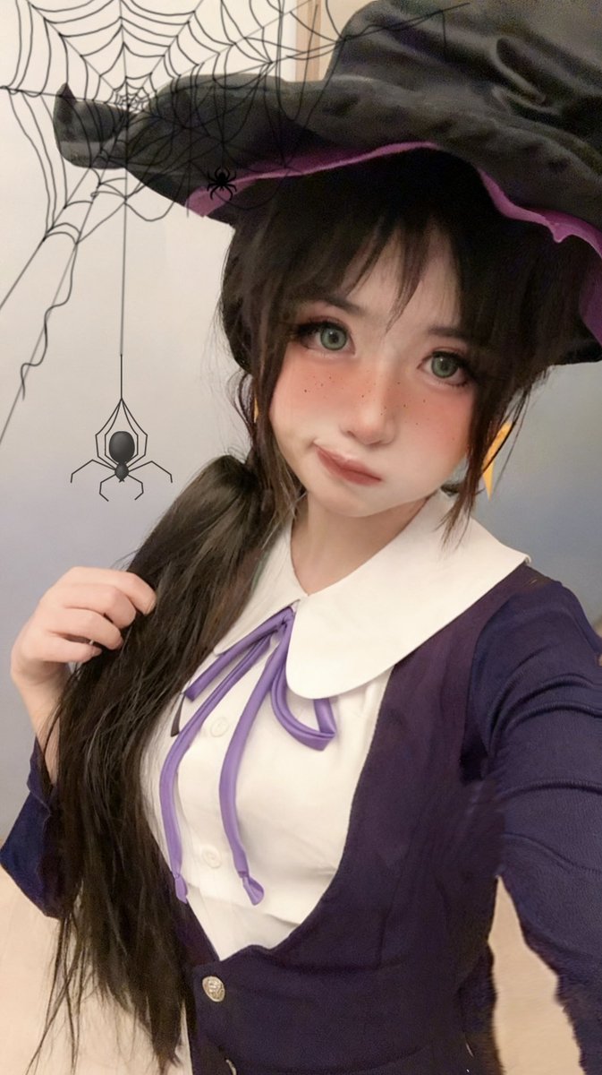 ✨💜Witch helsie cosplay💜✨
#helsie 
#Fortnite 
#fortnitecosplay