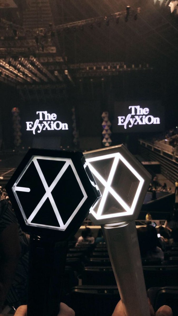 Vivimos muchas injusticias a lo largo de su carrera , ser EXOL no es facil pero con verlos juntos y felices me bastaba, hoy hasta eso nos quitaron.

EXO son 9 miembros y nada ni nadie cambiara eso jamas.

#EXOIS9
#AlwaysWithOT9
#CBX_is_part_of_EXO
#첸백시는_엑소의_일부입니다