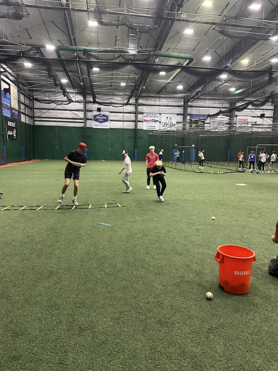 UBA Select tweet media