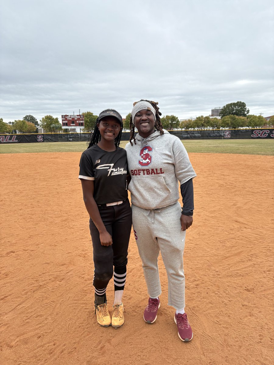 DeAndreaLowther's tweet photo. Had an amazing camp experience at @scstatesb yesterday! So grateful for Coach Hall and Coach @Rikkelle__ . Learned so many new techniques and strategies to elevate my game. Left with a ton of knowledge and I can’t wait to apply them on the field! Go Dogs! 🥎💙
#LevelUp #Softball https://t.co/3OPG7qjKi6