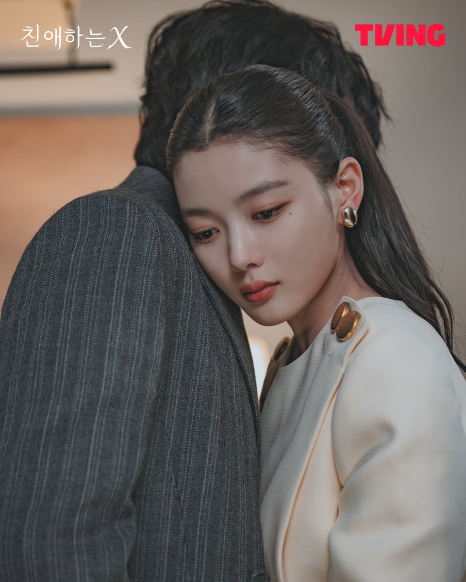 TVING 티빙 tweet media