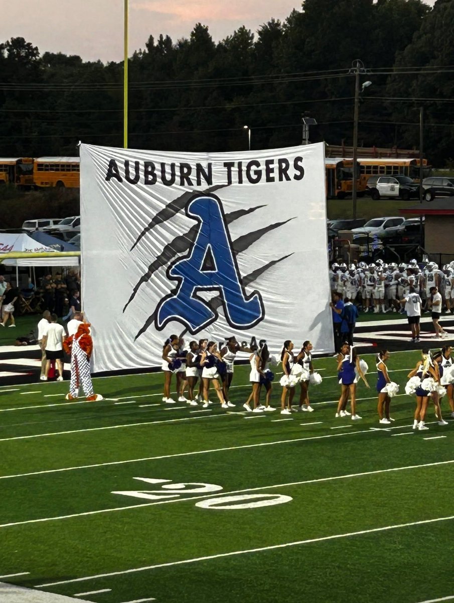 SidelineFour55's tweet photo. Congratulations to the Week 10 Sideline Sports and @AdvncedGraphics @AuburnHighFB players of the game vs. Dothan
Offensive Player of the Game- JD Pate

Defensive Player of the Game- @AlexGamston 

Tiger of the Game- @JaylenJiggyHuff 

Congratulations Guys!

@AHSALFBRECRUIT https://t.co/MtePEV26DR