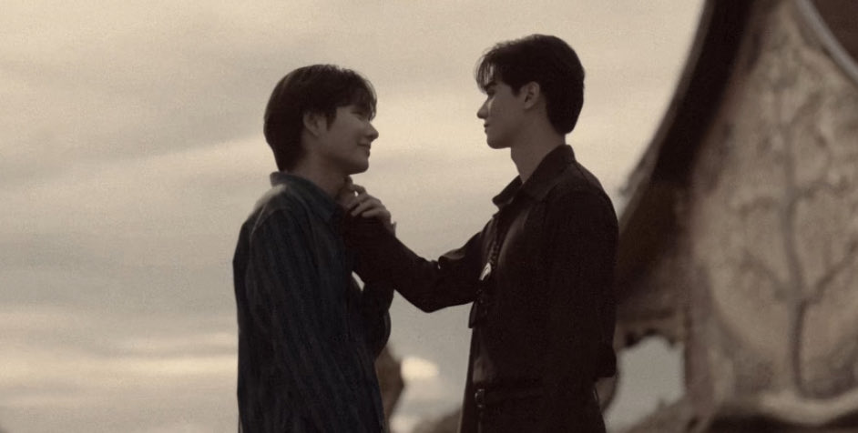 andch3rrybsm's tweet photo. ขอให้ชีวิตหลังแต่งงานของเขมจิรา มีแต่ความสุขและถูกรักอย่างมากโดยภีมภรัณ หลังจากนี้ หนักเบาก็ขอให้หันหน้าคุยกัน เลี้ยงลูกน้อยให้เติบโตอย่างที่ใจหวัง ดีใจที่ท้ายที่สุดแล้วพวกแกก็ได้อยู่ด้วยกัน 
แด่รักนิรันดร์ของภรัณและเขมจิรา

#เขมจิราต้องรอดตลอดกาล https://t.co/DddF9DSTqm