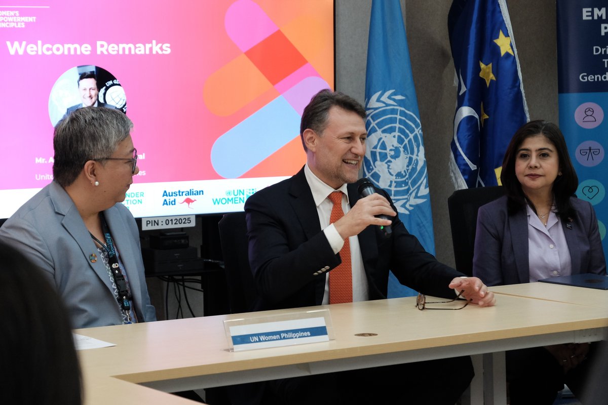 unwomenasia's tweet photo. UN Women and GCG formalize a partnership to advance gender-responsive corporate governance in GOCCs. This is the first gov’t collaboration under the #GenderAction Lab in the 🇵🇭, supported by @dfat.
🔗 https://t.co/aZQTglLLpE
📷: @UNPhilippines https://t.co/Via79y1hEF