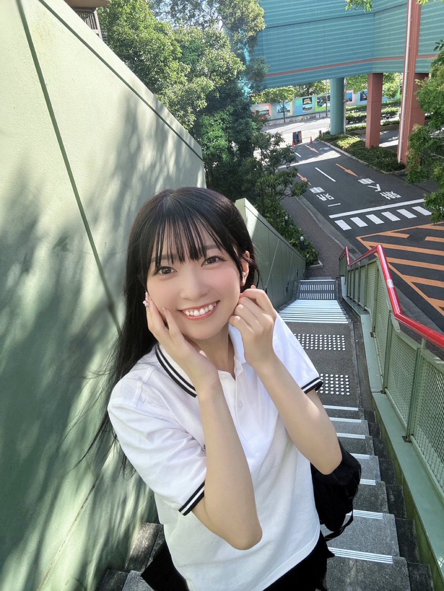 NozomiSuzuhara's tweet image. いっしょに帰ろ？🎧🤍