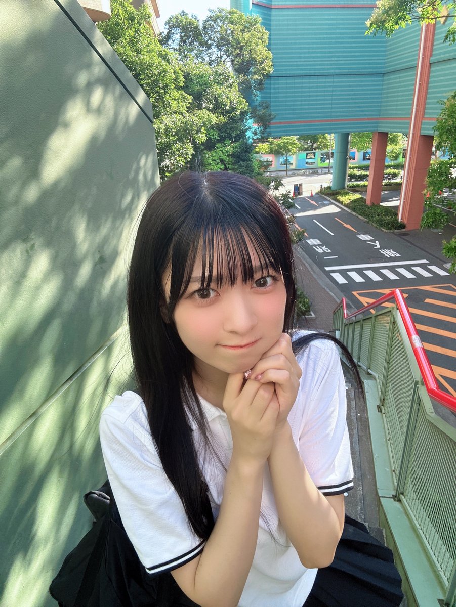 NozomiSuzuhara's tweet image. いっしょに帰ろ？🎧🤍