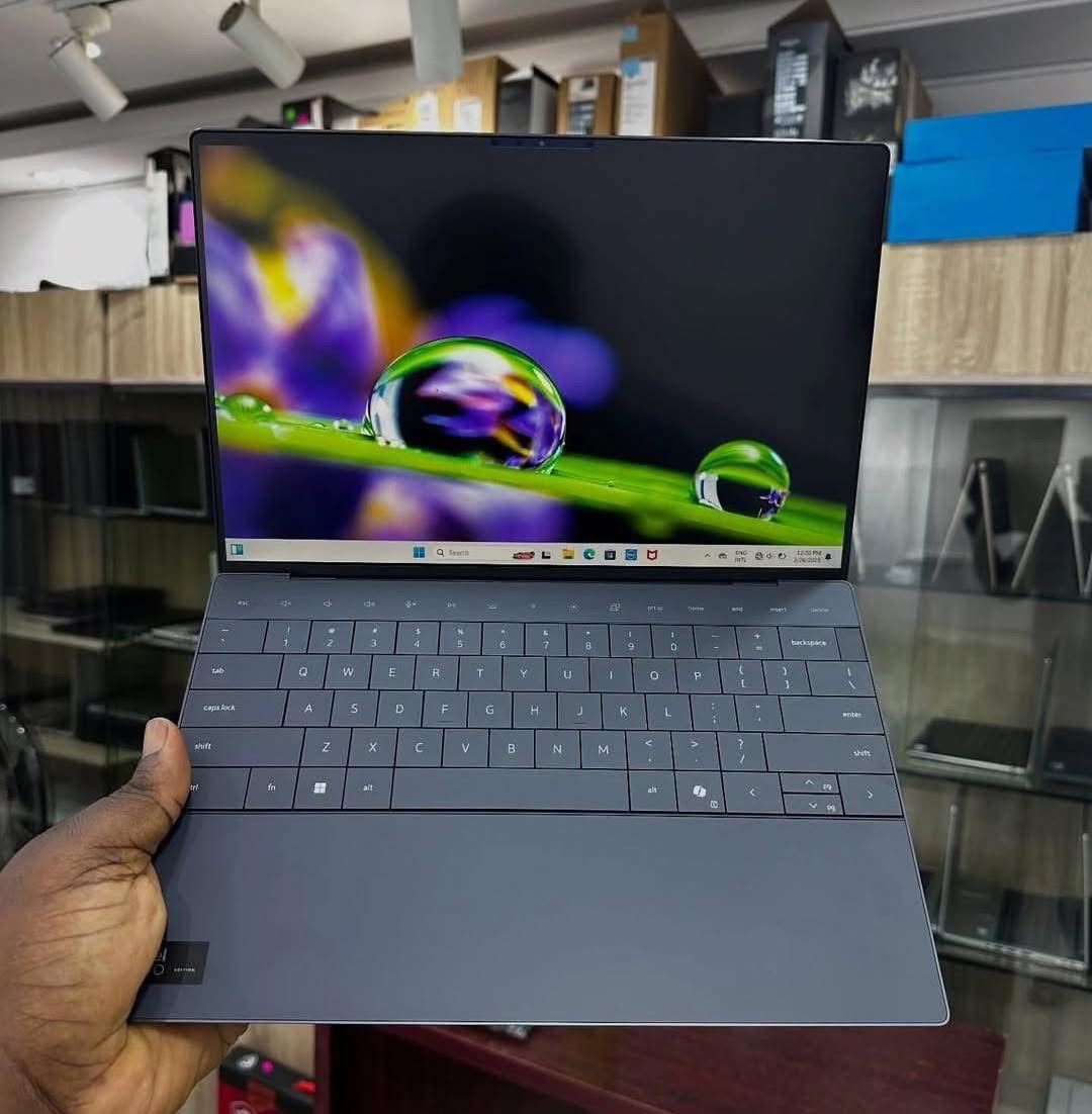 Dell XPS 13 9350 Laptop, 13.4" 2K Non-Touch Display, Intel Core Ultra 7 256V Processor, 16GB RAM, 512GB SSD, Intel Arc Graphics, English Backlit Keyboard, Windows 11 Copilot+ PC, Graphite

KES. 185,000