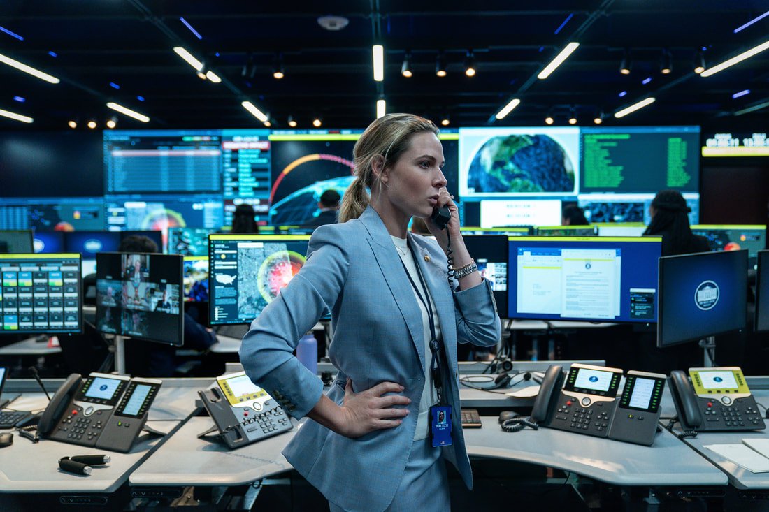 #MOVIE REVIEW: Kathryn Bigelow's #AHouseOfDynamite leaves indifference at the unnerving end but still suspensefully satisfied.<a href="/netflix/">Netflix</a>

hollywoodsnitch.com/movie-reviews/…