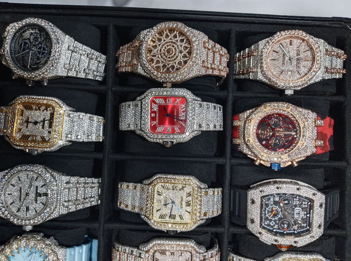 ATLovelacee's tweet image. 3/4 Ⓜ️ in lab watches 🧫🔬🥼🧑‍🔬👨🏻‍🔬💎 
#CVD #hpht #IRS 😂 like 1/5 of my full collection. Entire collection on YouTube… #cartier #richardmille #rolex #audemarspiguet