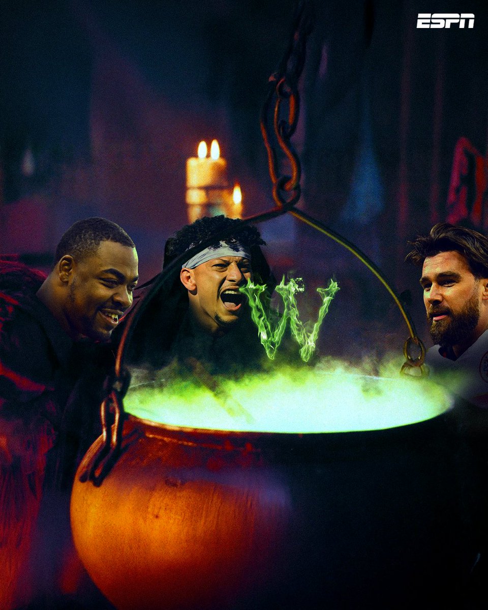 THE CHIEFS PUT A SPELL ON 'EM 🪄🔥 

Mahomes and the Chiefs have now won five of their last six games 👏