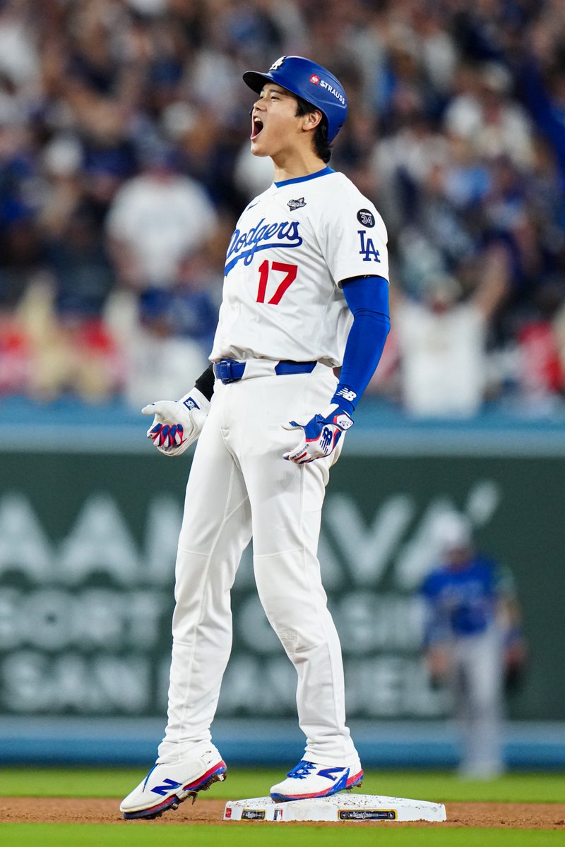 Shohei Ohtani is 4-FOR-4 with FOUR extra-base hits tonight in Game 3 of the World Series😱

He's set to be the starting pitcher for the Dodgers in Game 4 tomorrow... 🤯