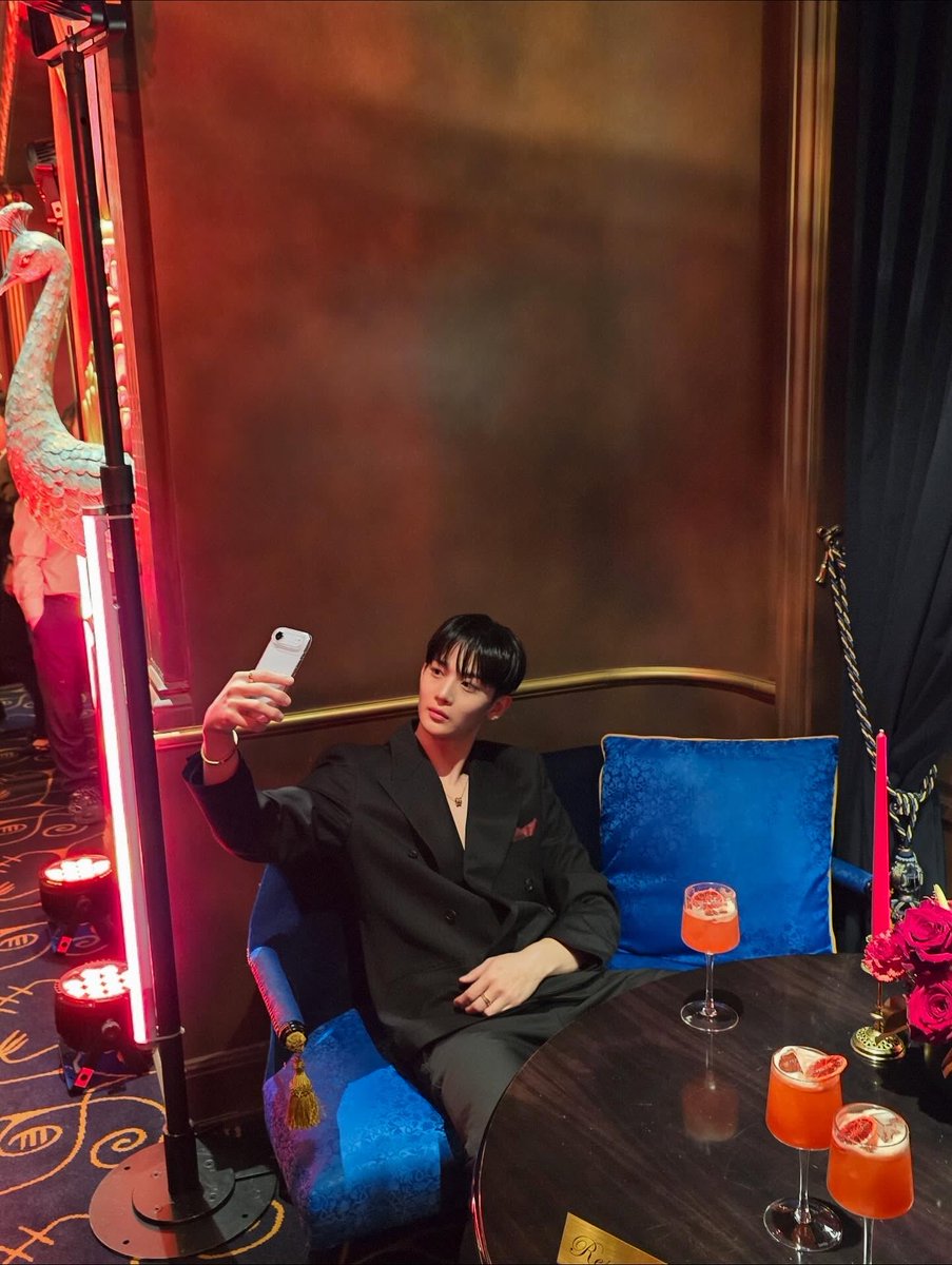 sodubaeb's tweet photo. 251028 xaexxnxounx IG (4)

#Trudon #NuitRoughe #TrudonCollection
#트루동 #누엣루즈 @/trudon

#배진영 #BAEJINYOUNG https://t.co/b5wbHawHja