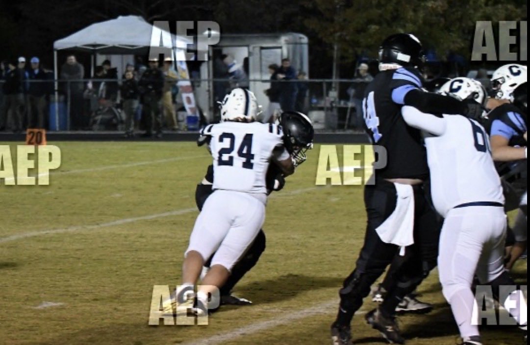 JasonDyer24's tweet image. Class of 2027, ready to play anywhere on the field, check my hudl, szn ends soon….. #AGTG #0stars #recruitable