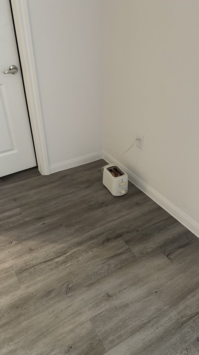 the electricity went out in my kitchen