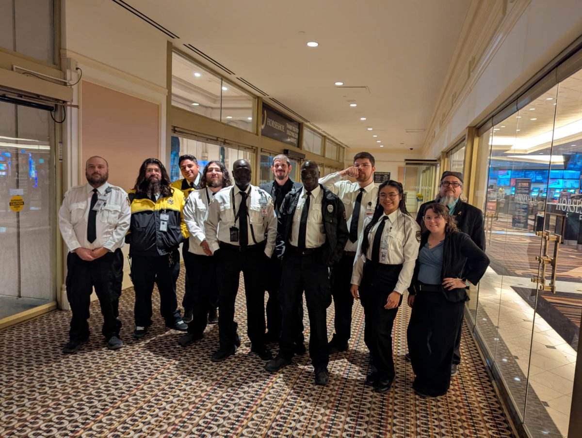 EBKxBUCK tweet media