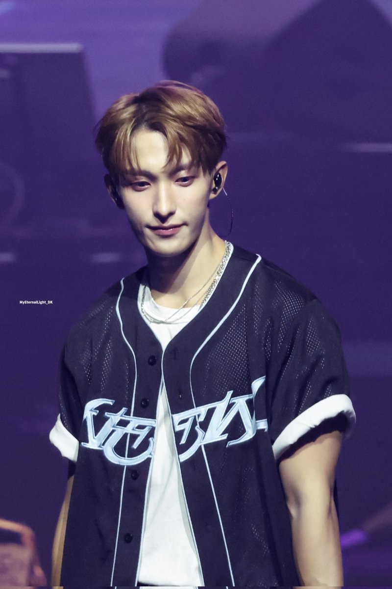 MyEternalLight_DK tweet media