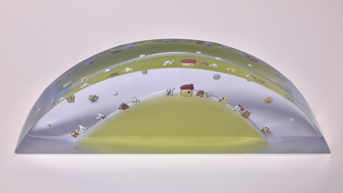 saraobject's tweet image. 말랑한 언덕위의 집-과 말랑한 친구들의 방문
2025, 27*9(cm), resin and clay