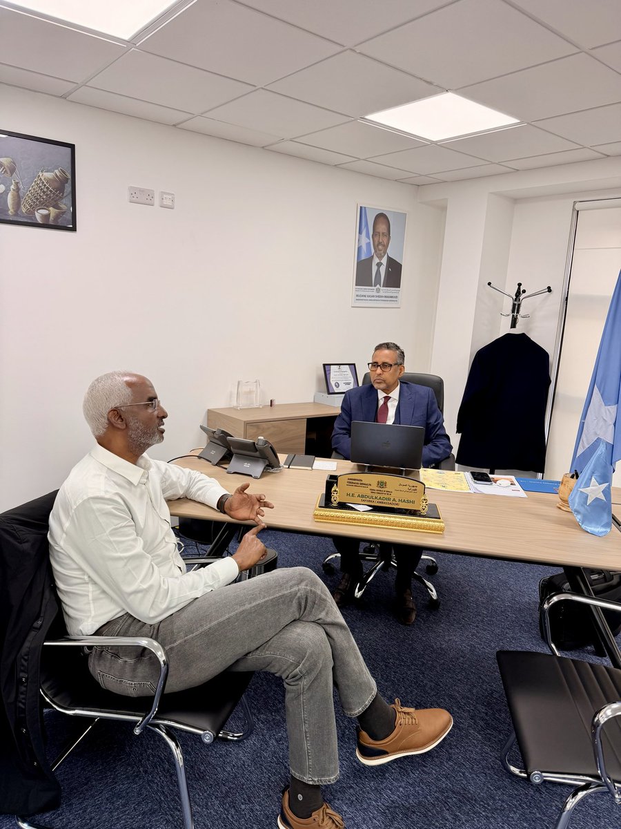 aden_alinur's tweet photo. It was an honor and privilege to meet H.E. Ambassador @MinisterHashi at #Somalia #Ambassador to the United Kingdom, during my recent visit to London for a conference.
 
Our discussion focused on the humanitarian situation in Somalia and the significant reduction in international aid. We emphasized the importance of mobilizing the Somali diaspora particularly those in the UK to support communities back home during this critical time. We also explored ways to raise awareness on development and durable solutions that can help strengthen Somalia’s long-term recovery.

I sincerely appreciate the Ambassador’s warm welcome and valuable insights!🙏🏻