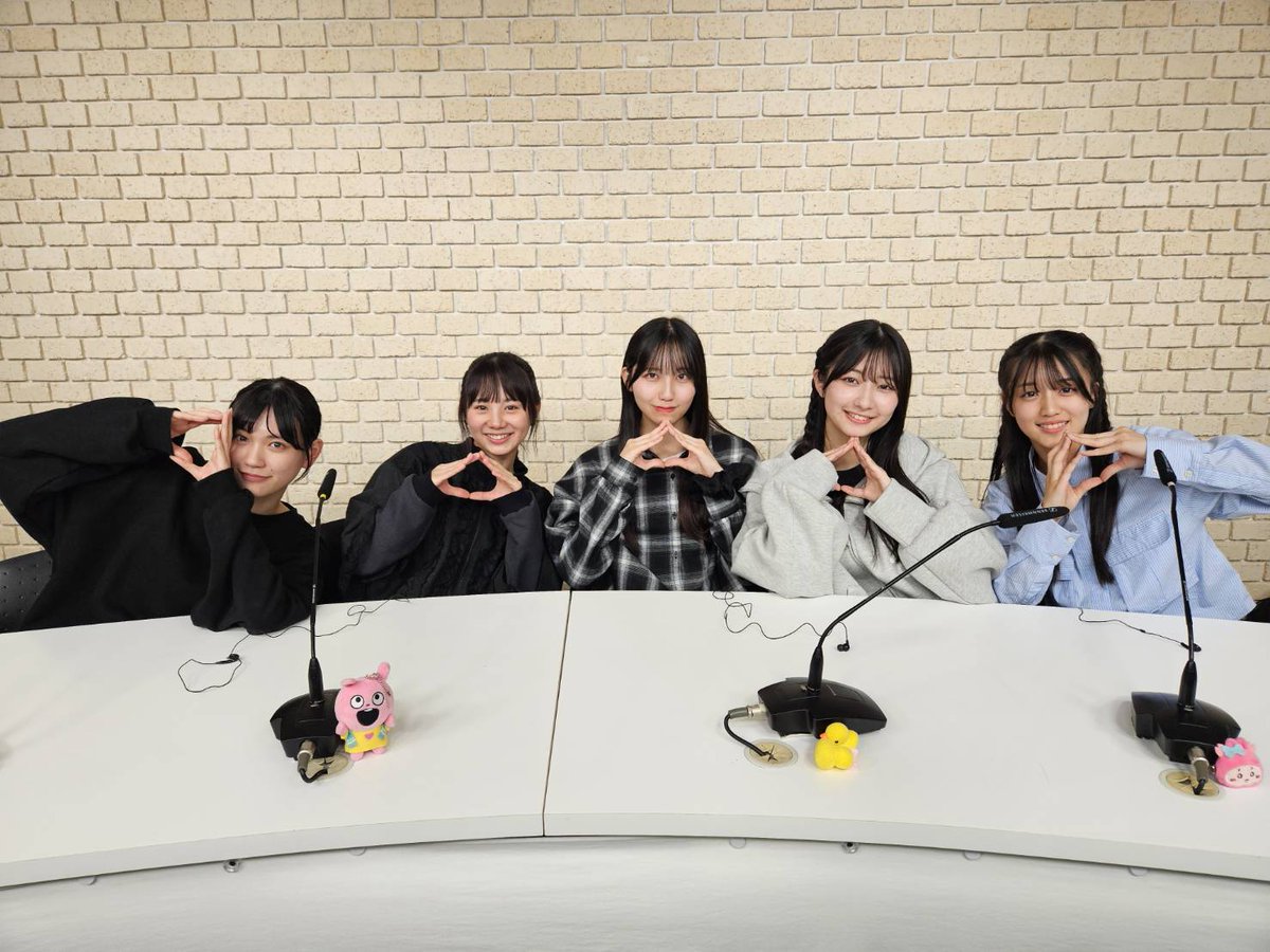 ＼レギュラーラジオ📻／

#塩釜菜那 #萩原心花 #山口結杏 出演✨

#文化放送📻
「青天のヘキレキ！」

山口結杏、卒業前最後の登場回🥹
山口希望の企画を実施！？☎

見逃し配信はこちら
👉【radiko】radiko.jp/r_seasons/1002…

また、
文化放送発プラットフォーム「QloveR」にて