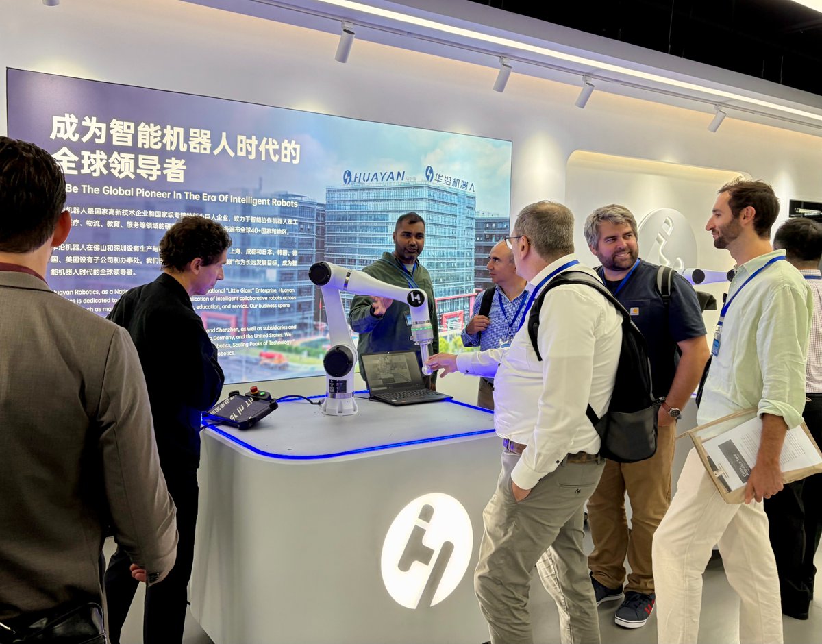 Hans_Robot_'s tweet image. Honored to be a stop on the #ChinaRoboticsTour!

Huayan Robotics enjoyed hosting the international delegation from @DoonInsights. Great discussions on the future of robotics and automation.

#CollaborativeRobots #Huayan #ChinaRoboticsTour #IndustrialAutomation #GlobalPartnership