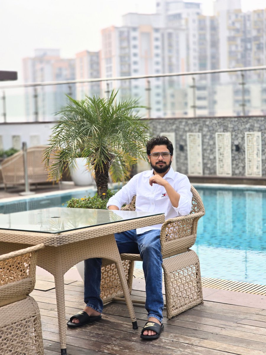 जन्मदिन मुबारक हो <a href="/JaikyYadav16/">Jaiky Yadav</a> भाई 

जैकी यादव भाई आप जहां भी जाएं, सफलता आपके कदम चूमे.......

X पर आपकी आवाज हर किसी गरीब की आवाज बने। 

Happy birthday 🎂🎉