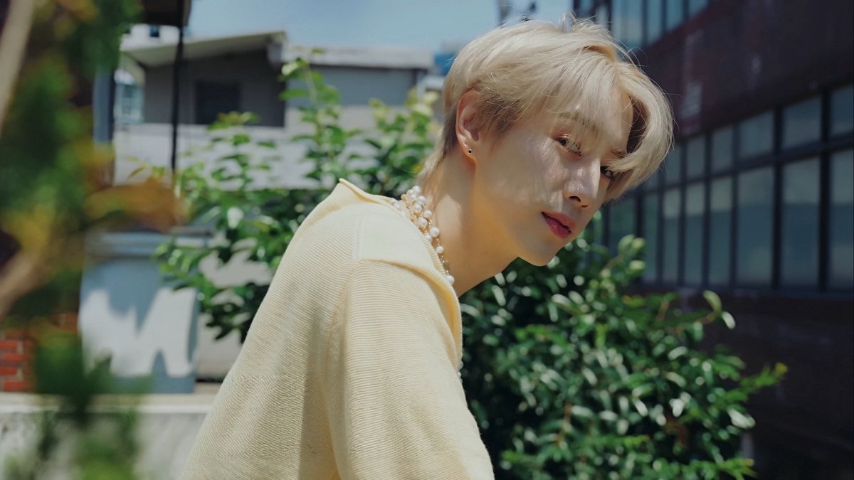 aoyaoeyy's tweet photo. 🌤️🌻

#MarkTuan 
#Silhouette https://t.co/jsCa9xJM3m