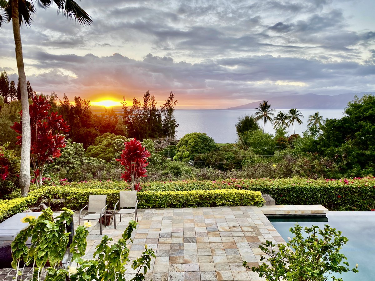 is it a good time to buy real estate on Maui.  Visit Nickensmaui.com
nickensmaui.com/is-now-a-good-… .  .