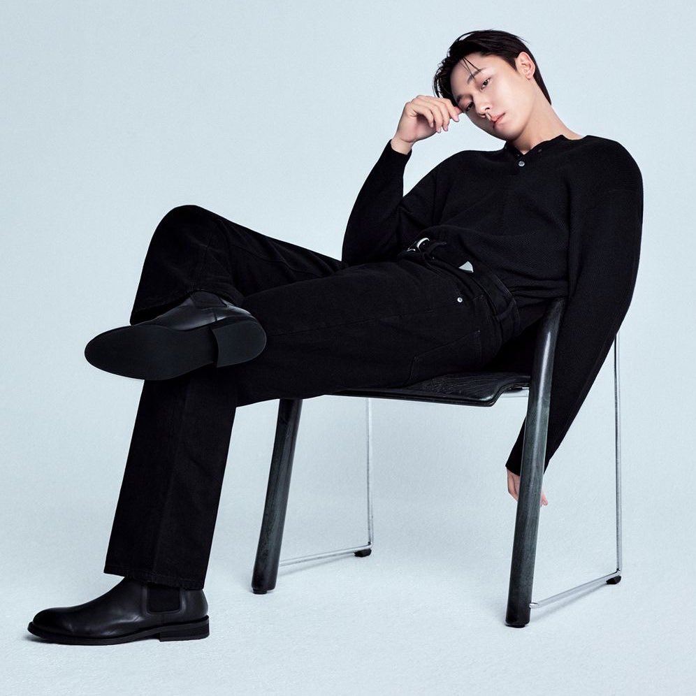 ldh_simp's tweet photo. dohyun peaking his daddy aura! 😩 https://t.co/gUxsGVpZqc