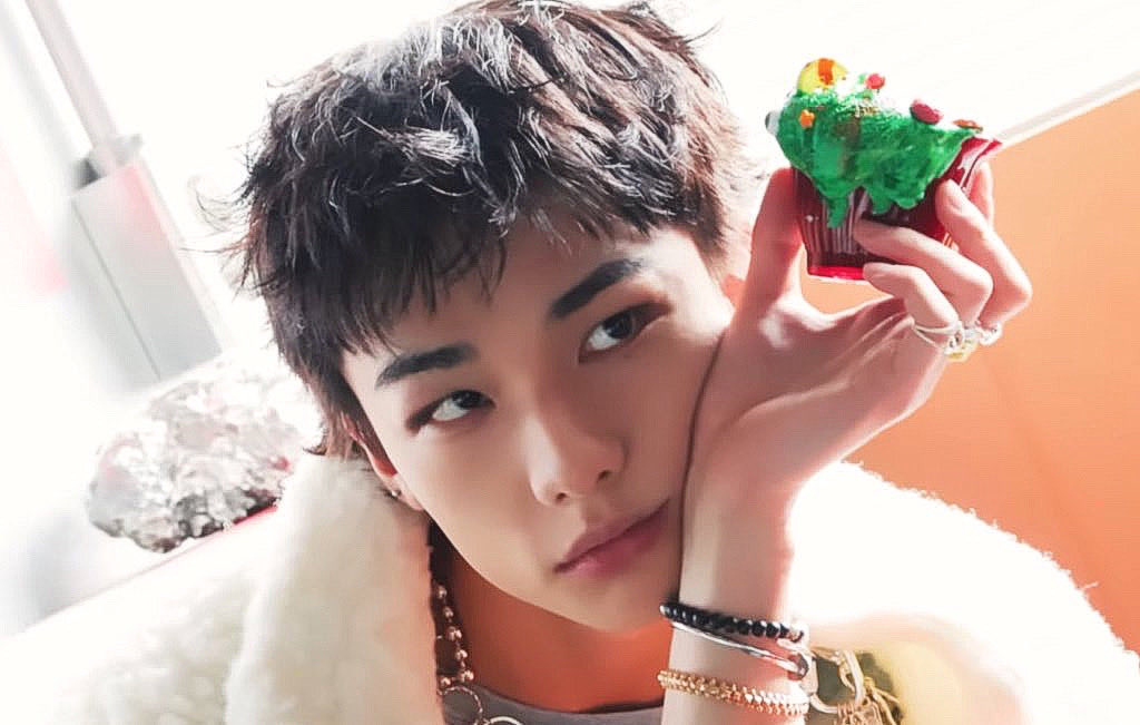 revehwangs's tweet image. 