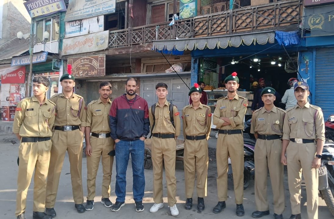 In an innovative move, the District Administration has engaged NCC cadets to assist in managing traffic, channeling the spirit of youth towards better traffic management and safer roads while giving them valuable hands-on learning in discipline and public service.