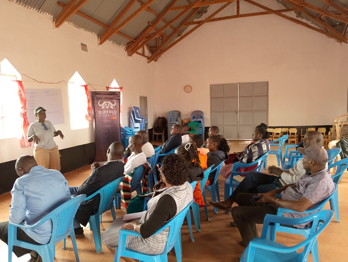 Empowering communities in Kajiado to sustain mobility solutions! Together with GrlC and Patinaai Osim, we trained bicycle supervisory committees and local mechanics to champion bicycle access, security, and maintenance in their schools #GrlC #Patinaaiosim #wbreastafrica