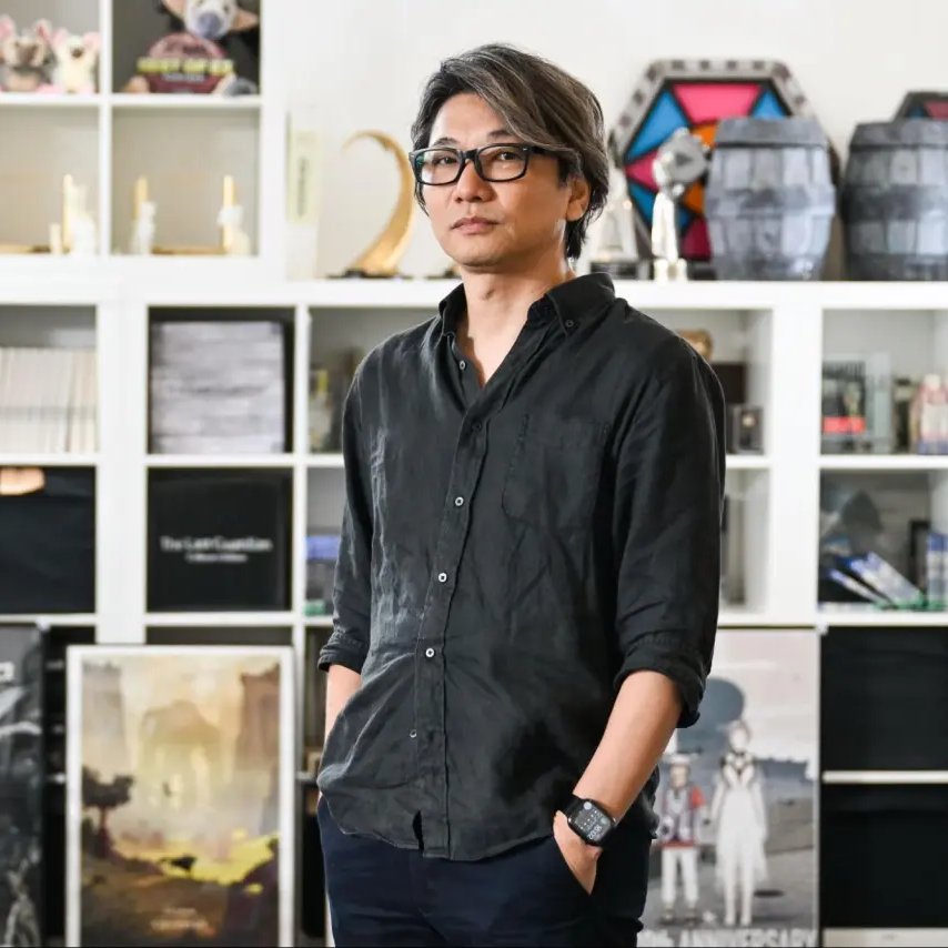 Genki_JPN's tweet photo. Fumito Ueda says Shadow of the Colossus originally started out as an online game!

He says the initial plan was to have multiple players ride horses through the wilderness and fight giant enemies. But the team lacked the technical resources to make such an online game and so they decided to drop the online features and make it a single-player game!

https://t.co/9ye7HaSHxP