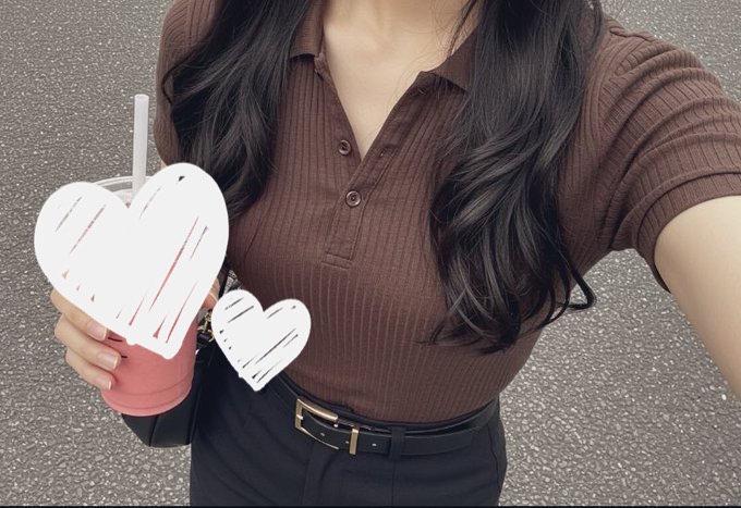 220Mama's tweet photo. 来てくれませんか？？ 大阪に住んでいます🥺 https://t.co/ACuh1IA4H1