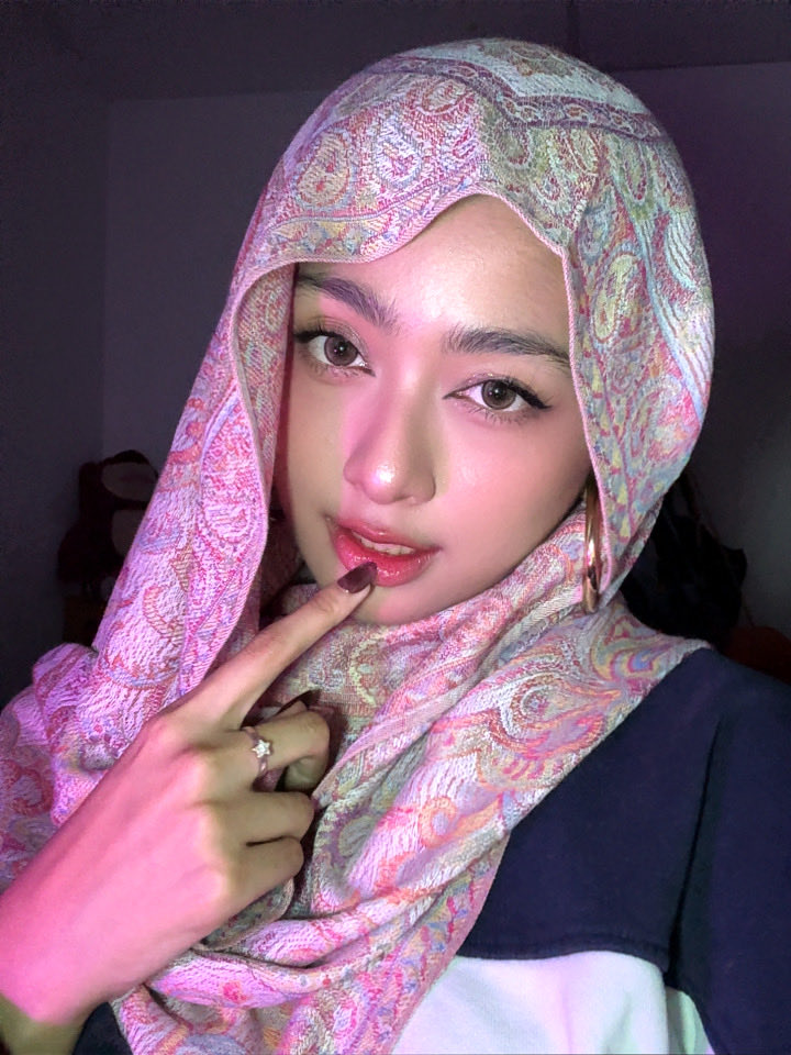 erraticdiariess's tweet image. the photo                            the response