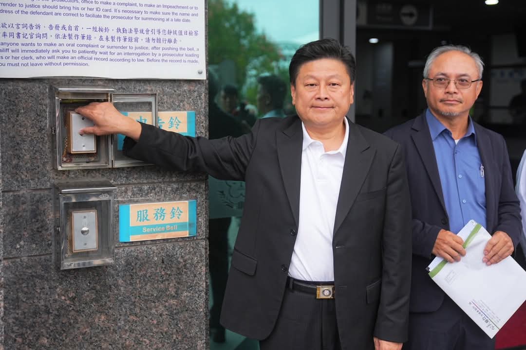 OlB5xR6vzI6Vv4B's tweet image. #傅崐萁🇹🇼
【不容暴力破壞花蓮形象　傅崐萁提告張峻６項罪狀】
【前晚就接到張峻鬧場線報　對方果然按劇本演出】
【不應美化惡行　暴力就是暴力　必須繩之以法以正綱常】…