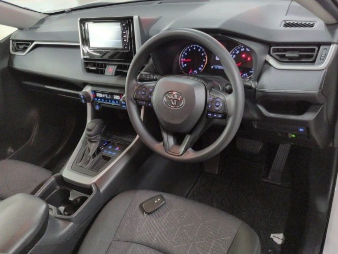 2020 / AT / Toyota / RAV4 / MXAA52 / 66,800km Ready to ship from Japan to Uganda 

‼️Available today‼️
$17,200 CIF Mombasa 

Call/Whatsapp 0754565822