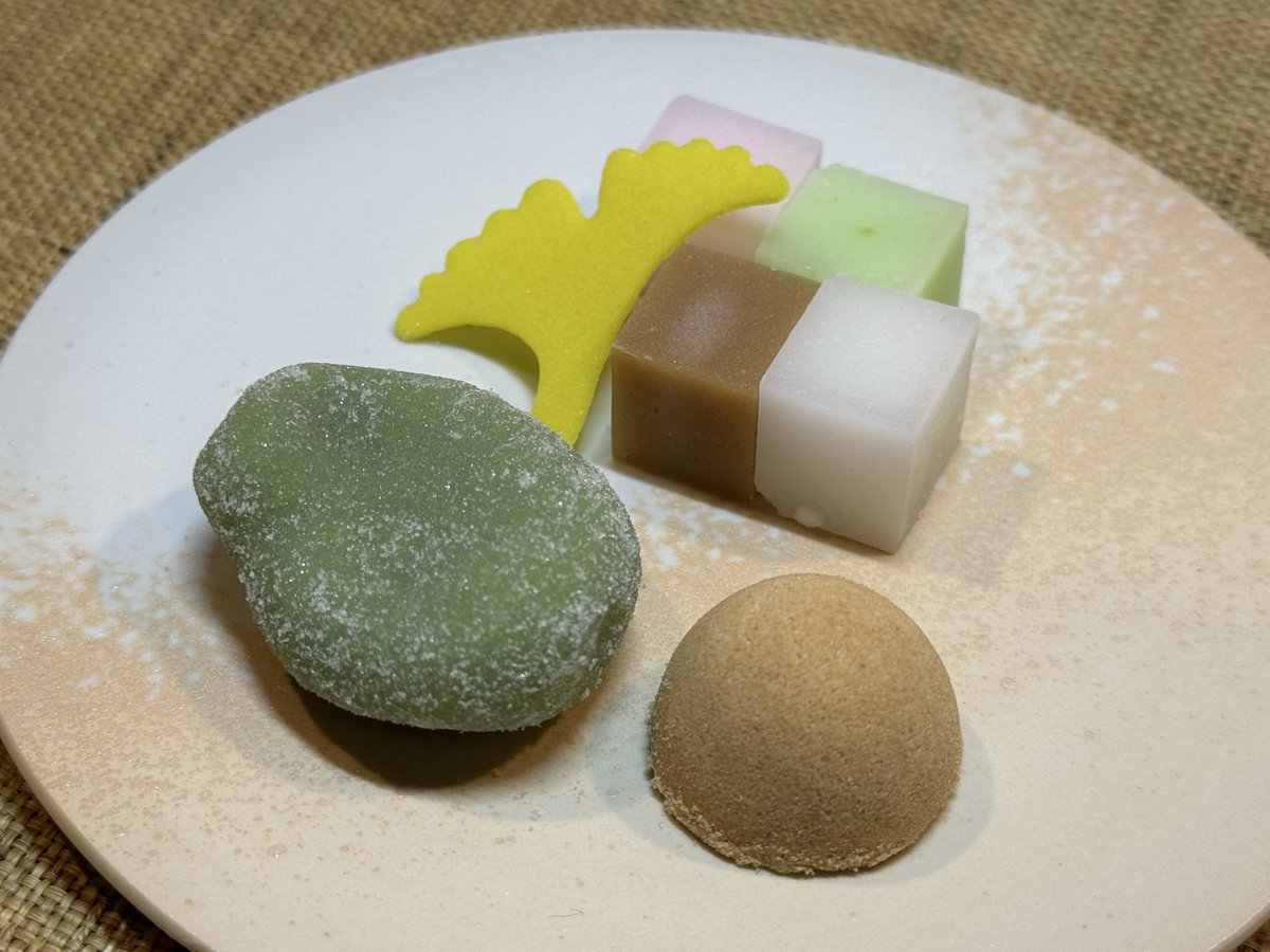 汎用うさぎ WAGASHI YOMOGI 和菓子 ヨモギ 汎用うさぎ WAGASHI YOMOGI