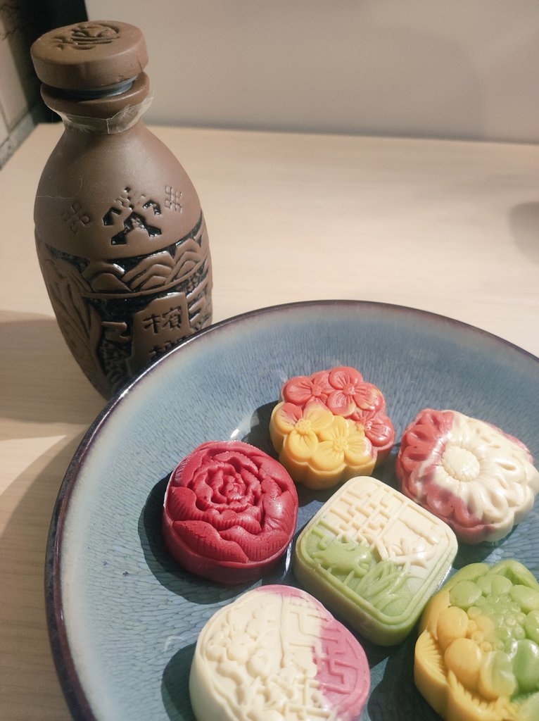 ✧･ﾟ:*mantou*:･ﾟ✧ tweet media