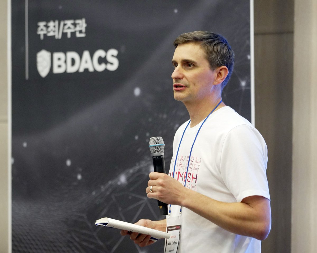BDACSKorea's tweet image. ✨Highlights from the BDACS 1DAY IDEATHON in Busan

@BDACSKorea successfully hosted the 1DAY IDEATHON on October 26 at BEXCO, Busan, bringing together over 200 developers, students, and blockchain innovators for a full day of collaboration and creative exploration.

Held under…
