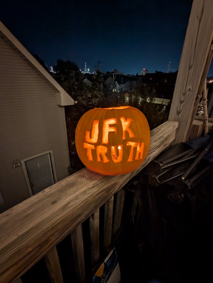 beef clapton: soldier of fortune (@thetrompwner) on Twitter photo 