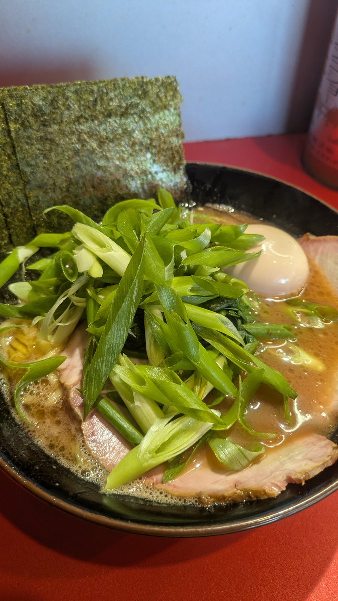 asami_masaki's tweet photo. 斎藤家（横浜市港南区）上ラーメン https://t.co/zx2apwQHMT